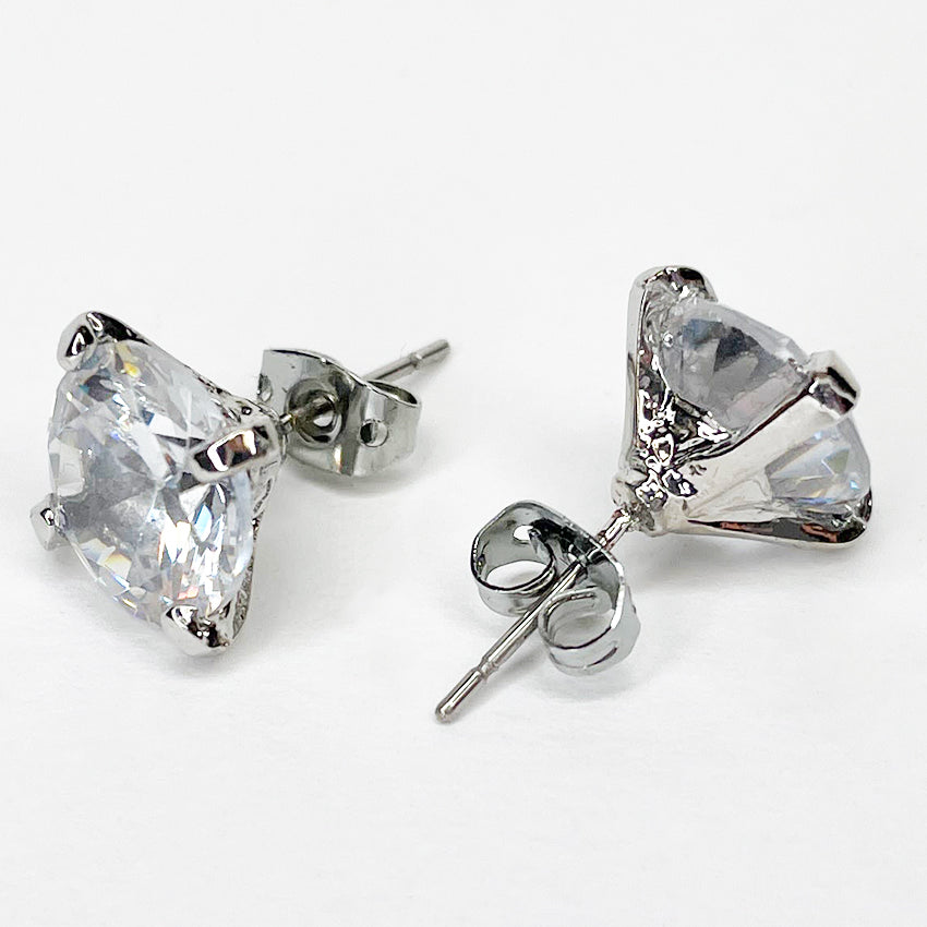 Rhinestone Stud Earrings with Claw